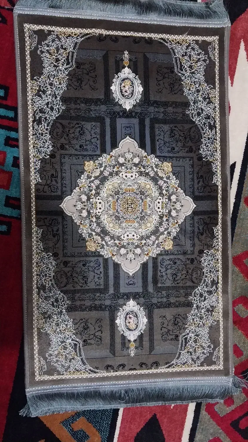 پادری|پادری|ملارد, |دیوار