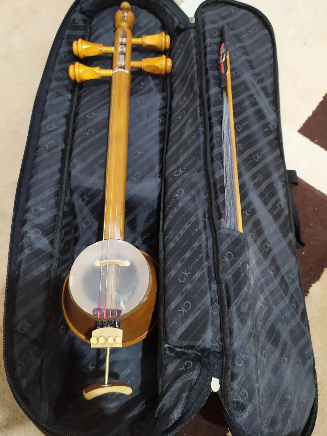 کمانچه استاد نعمت|سازهای سنتی|خرمآباد, |دیوار