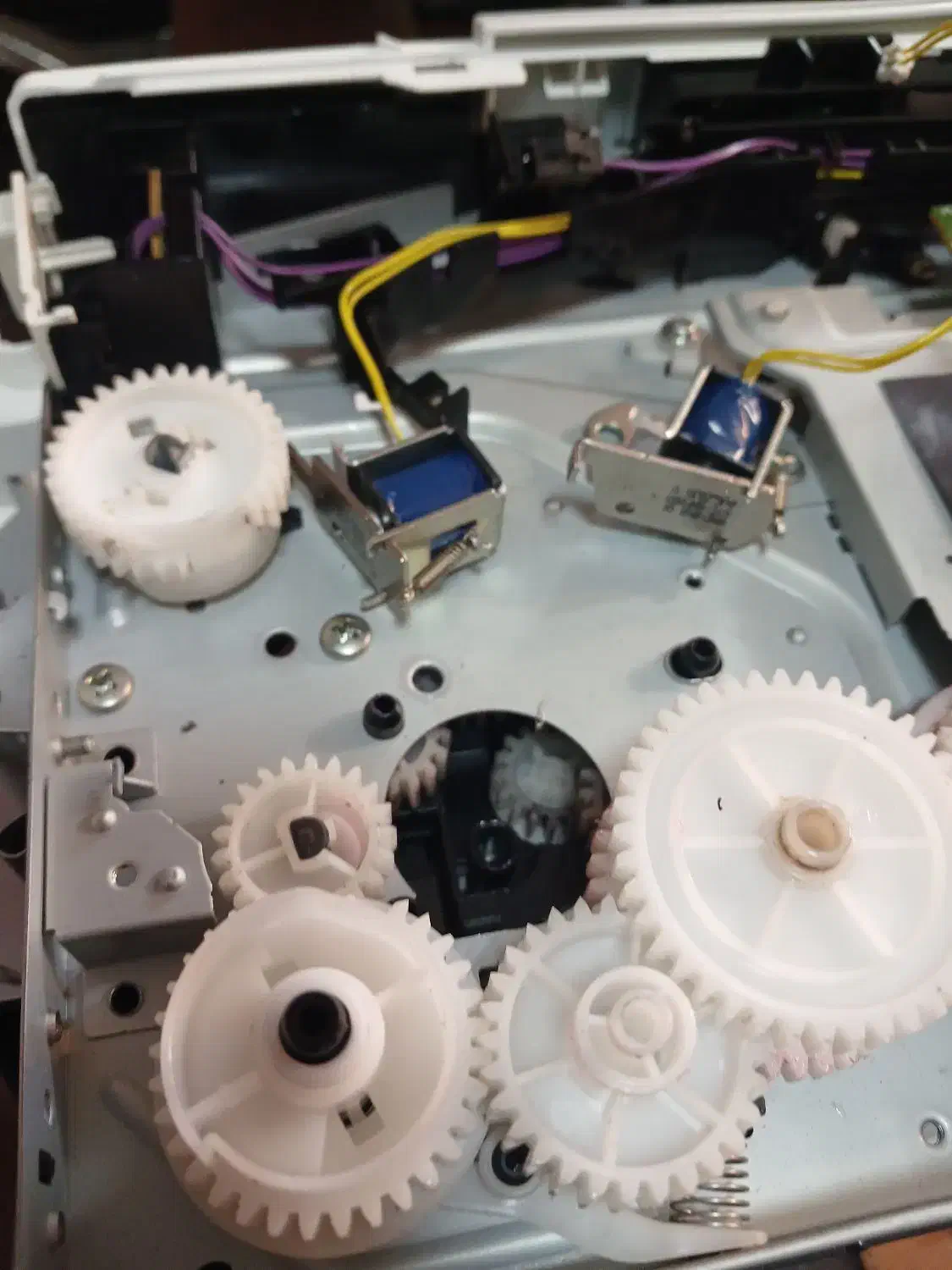 تعمیرات تخصصی پرینتر های لیزری اچ پی ،کانن،سامسونگ|پرینتر، اسکنر، کپی، فکس|شیراز, ملاصدرا|دیوار