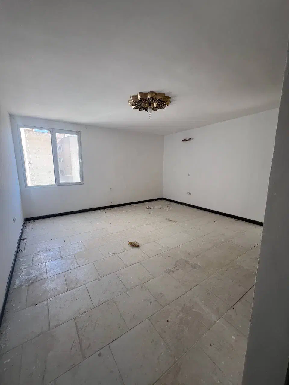 ۸۰ متر روبروی مترو شهرجدید هشتگرد|فروش آپارتمان|هشتگرد, شهرک ریحانه|دیوار