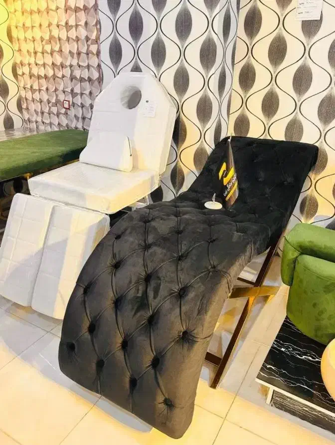 تخت مخصوص آرایشگاه و پزشکان زیبایی|آرایشگاه و سالن‌های زیبایی|یاسوج, |دیوار