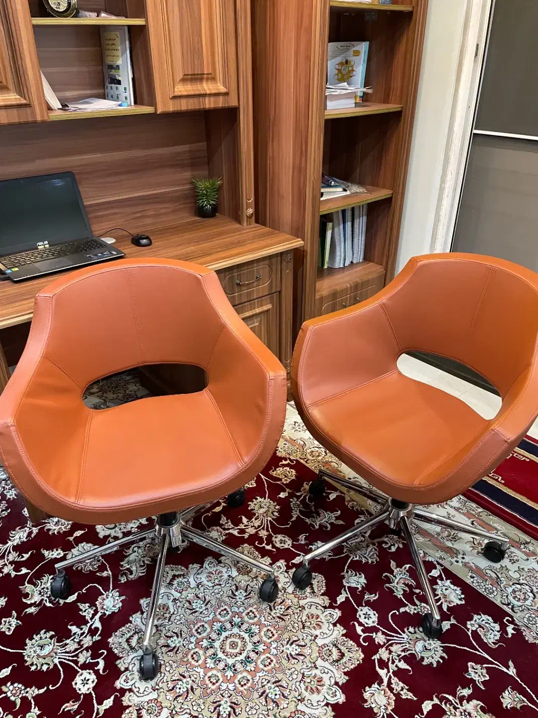 دو عدد صندلی چرخ دار برند انرژی|صندلی و نیمکت|بابل, |دیوار