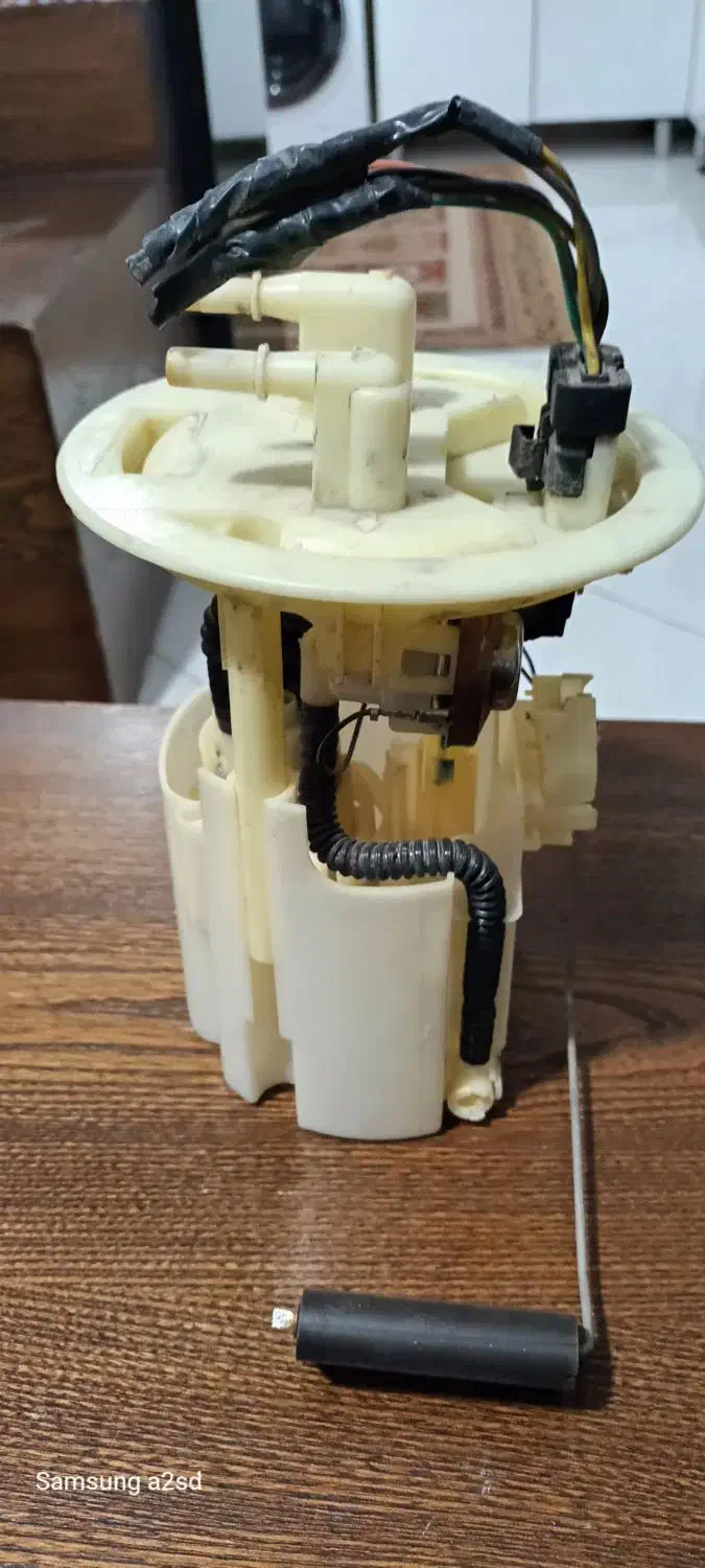 پمپ بنزین  و روکش صندلی  ۲۰۷|قطعات یدکی و لوازم جانبی|فردیس, شهرک ارم|دیوار