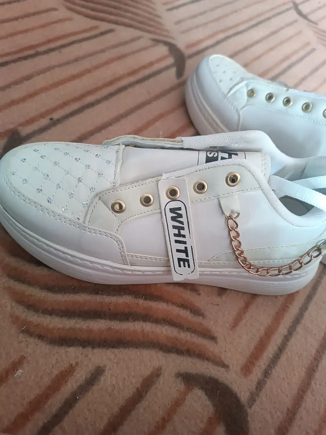 کفش زنانه سایز 38 اسپرت|کیف، کفش، کمربند|زابل, |دیوار