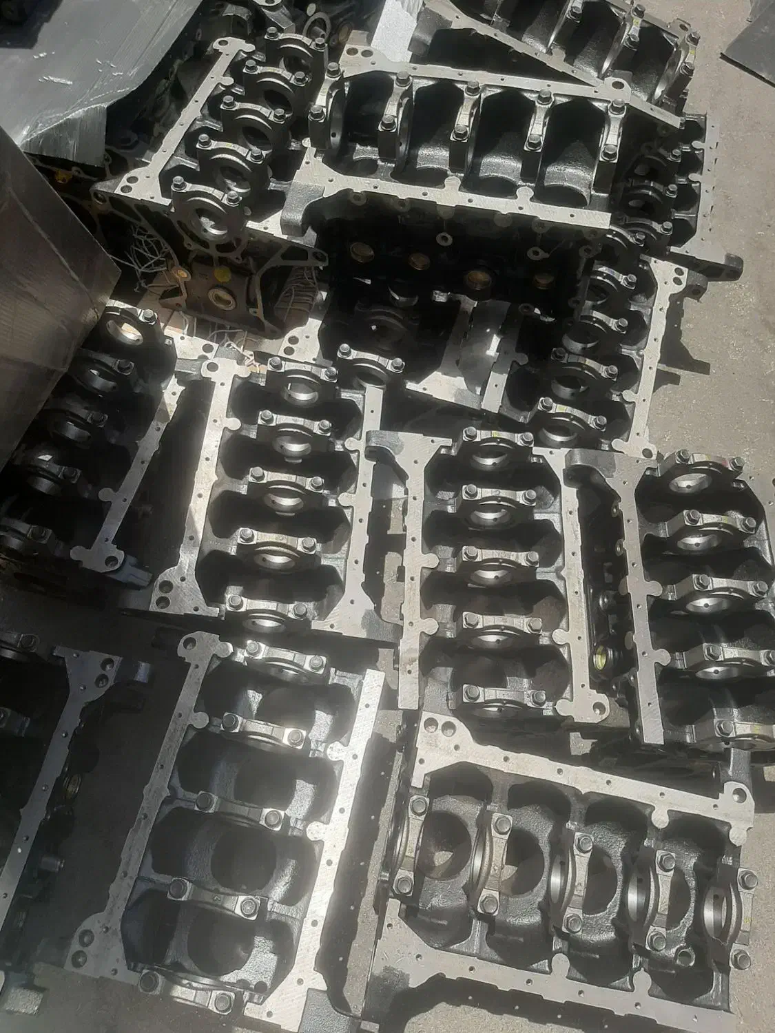 بلوک سیلندر نیم موتور وموتور کامل|قطعات یدکی و لوازم جانبی|هشتگرد, شهرک کوثر|دیوار