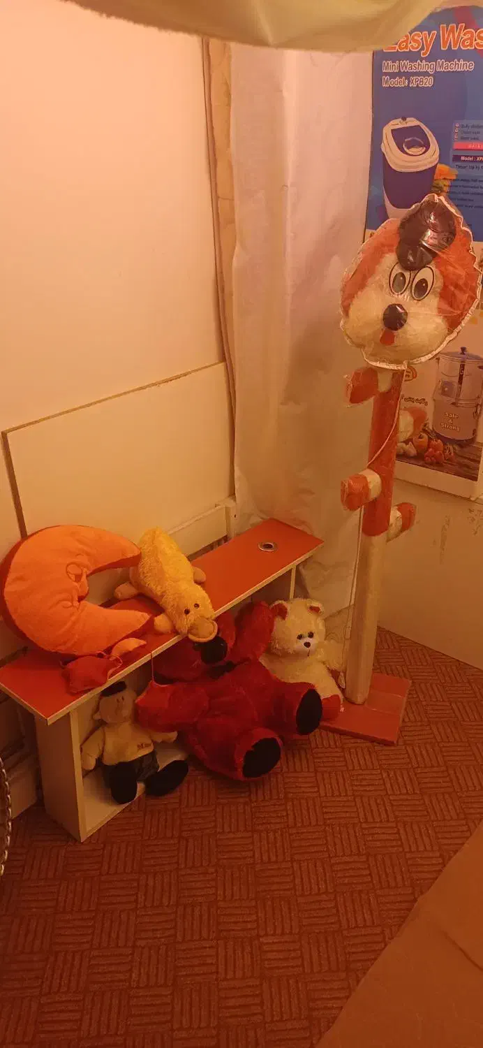 تابلو فرش عروسک و چوب لباسی بچه روشویی گلدان|تابلو فرش|اراک, |دیوار