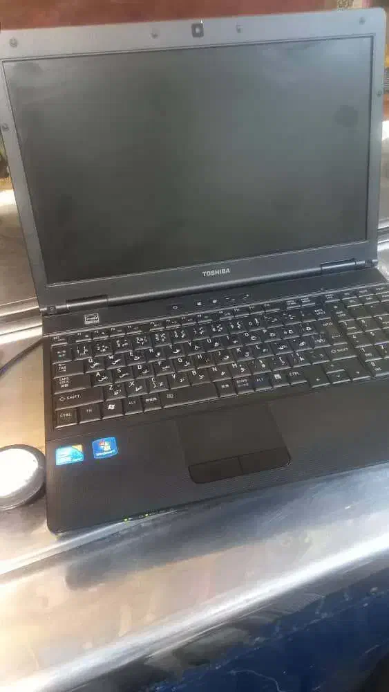 یک عدد لب تاپ توشیبا  اصل ژاپن کم کارکرد|رایانه همراه|تهران, خانی آباد نو جنوبی|دیوار