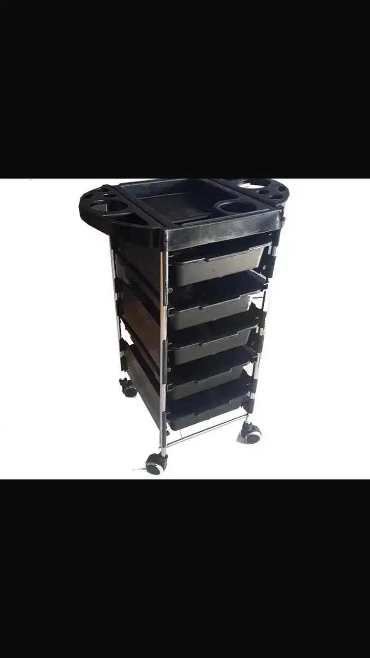 فروش تجهیزات دست دوم و نو ارایشگاه|آرایشگاه و سالنهای زیبایی|شیراز, دروازه قران|دیوار