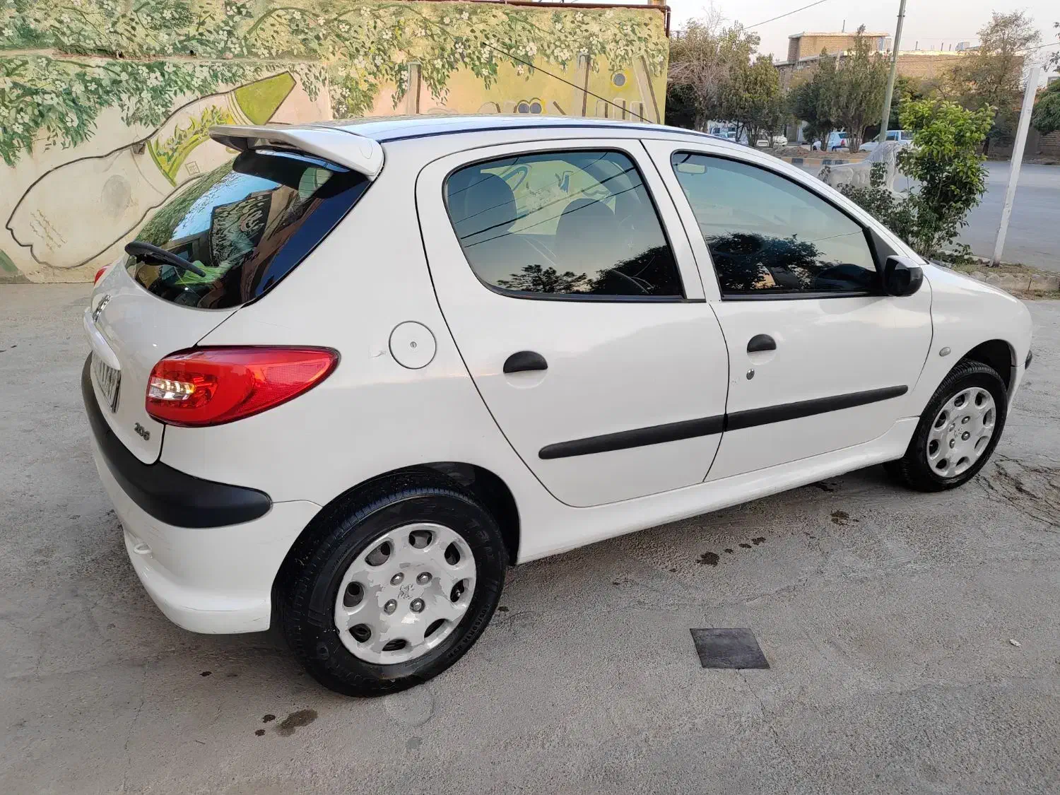 206 87 در حد|خودرو سواری و وانت|صدرا-فارس, فاز ۱|دیوار