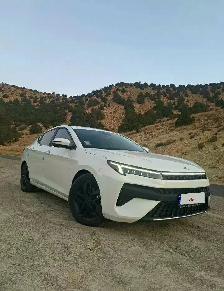 کی ام سی j7|خودرو سواری و وانت|گرگان, |دیوار