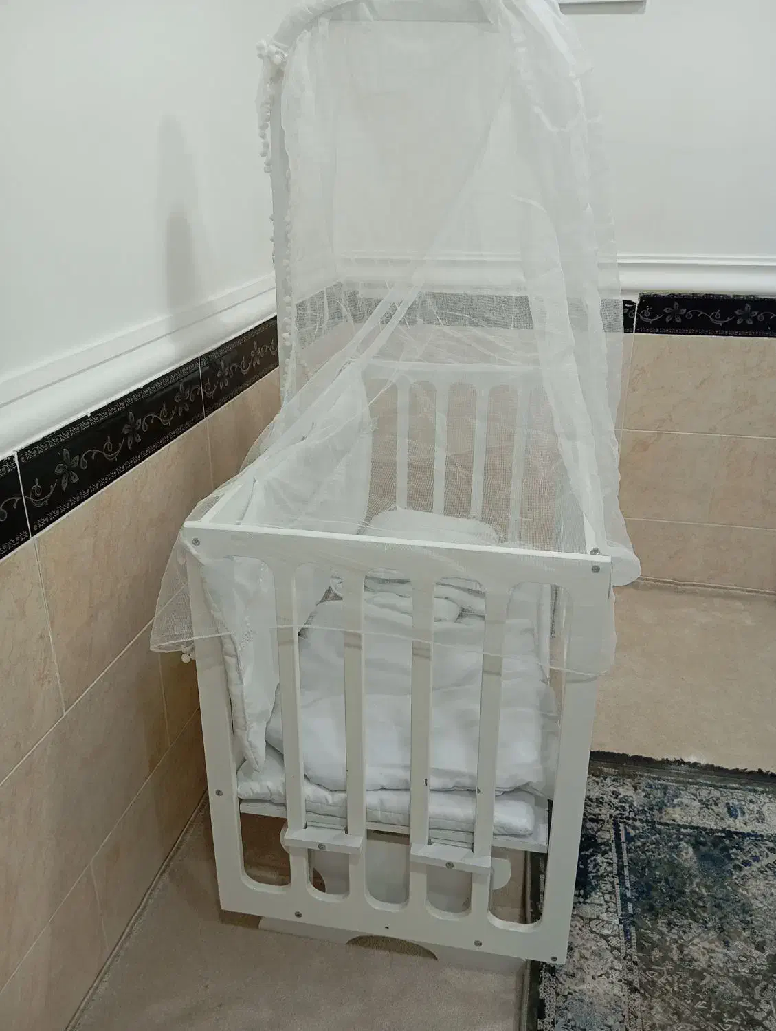 تخت کودک مناسب تا ۵ سال|تخت و صندلی بچه|برازجان, |دیوار