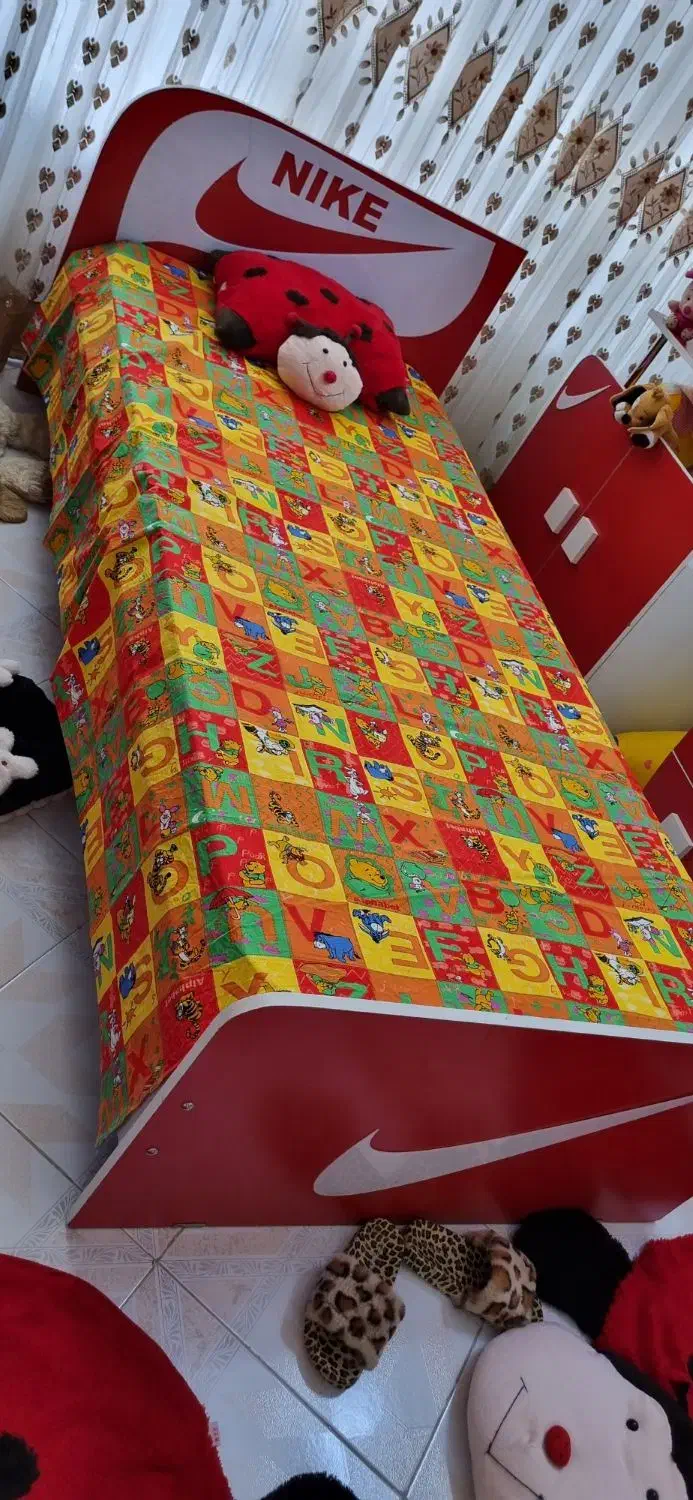 سرویس خواب دخترونه|تخت و سرویس خواب|پیر بکران, |دیوار