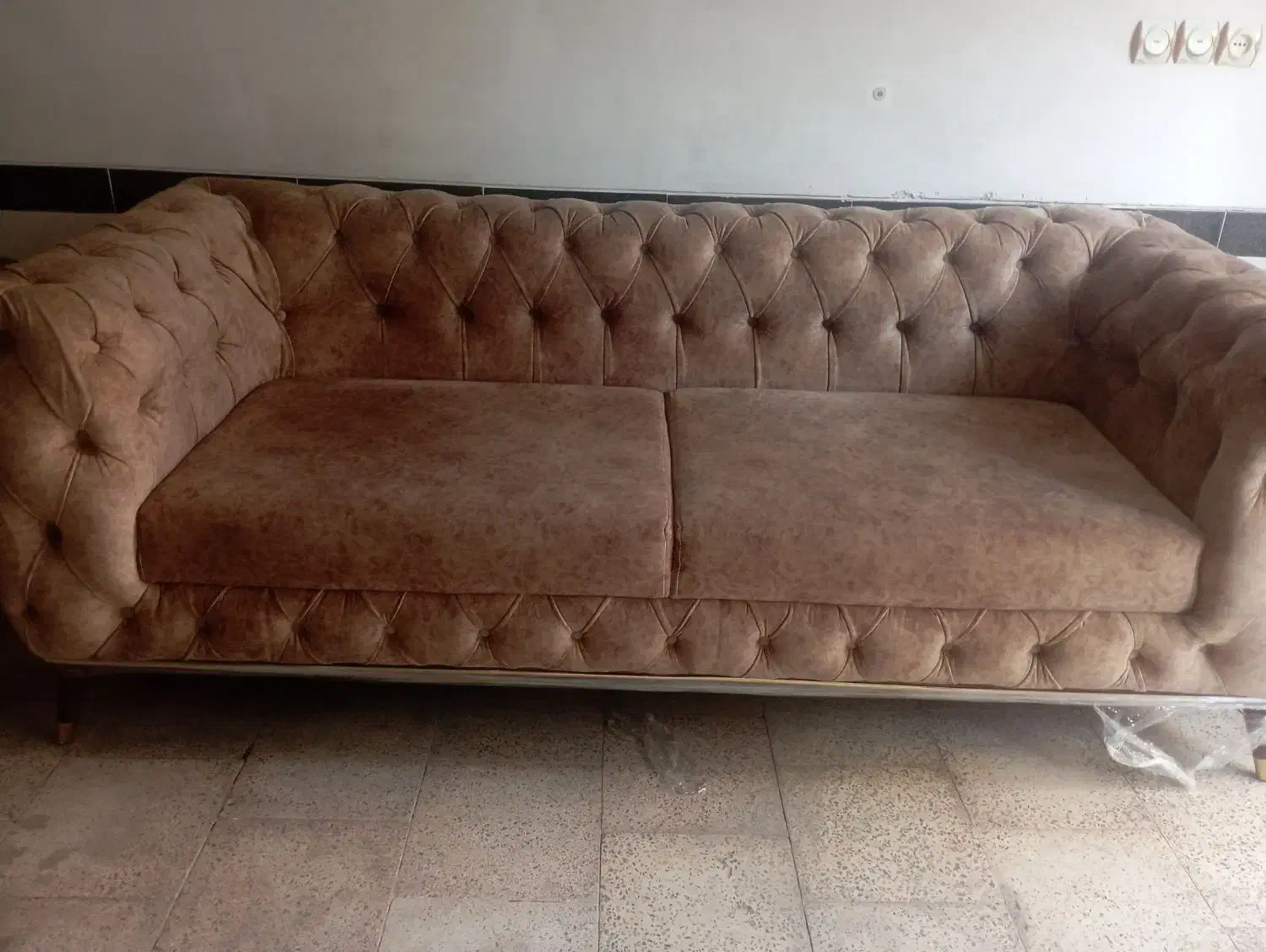 مبل در حد نو تمیز و با جنس عالی|مبلمان خانگی و میز عسلی|میاندوآب, |دیوار