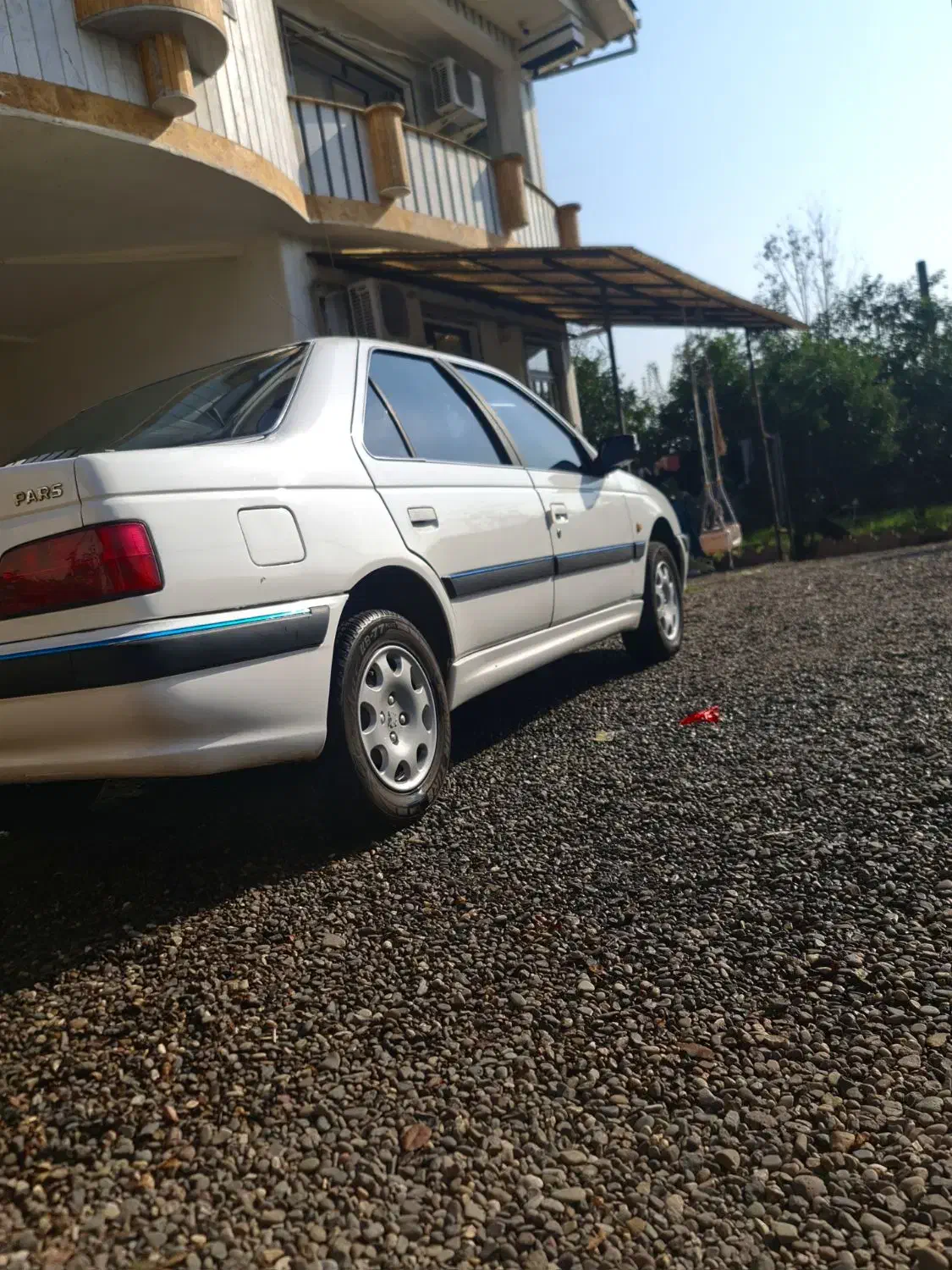 پژو پارس مدل ۹۳|خودرو سواری و وانت|رشت, گیل|دیوار