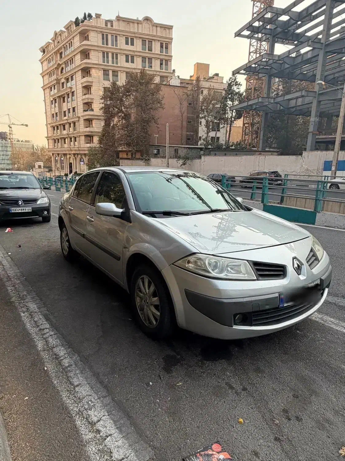 مگان ۲۰۰۰ اتومات مدل ۹۰ ابشنال در حد صفر|خودرو سواری و وانت|تهران, زعفرانیه|دیوار