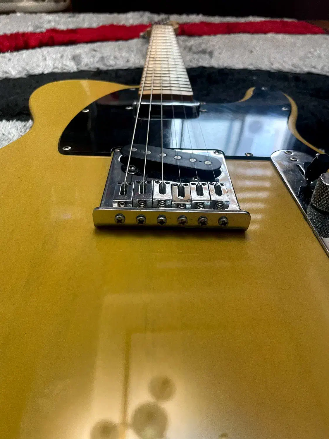 گیتار الکتریک Telecaster|گیتار، بیس، امپلیفایر|رشت, نیکمرام|دیوار