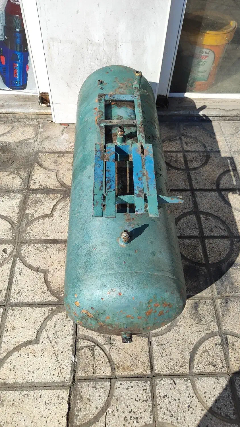 ۲ عدد مخزن کمپرسور باد ۱۵۰ الی ۲۰۰ لیتری|ماشینآلات صنعتی|شیراز, شهرک مطهری|دیوار