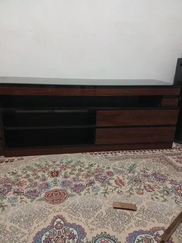 میز تلویزیون،،شیک در حد نو.|میز تلویزیون|سبزوار, شرق کال عیدگاه|دیوار