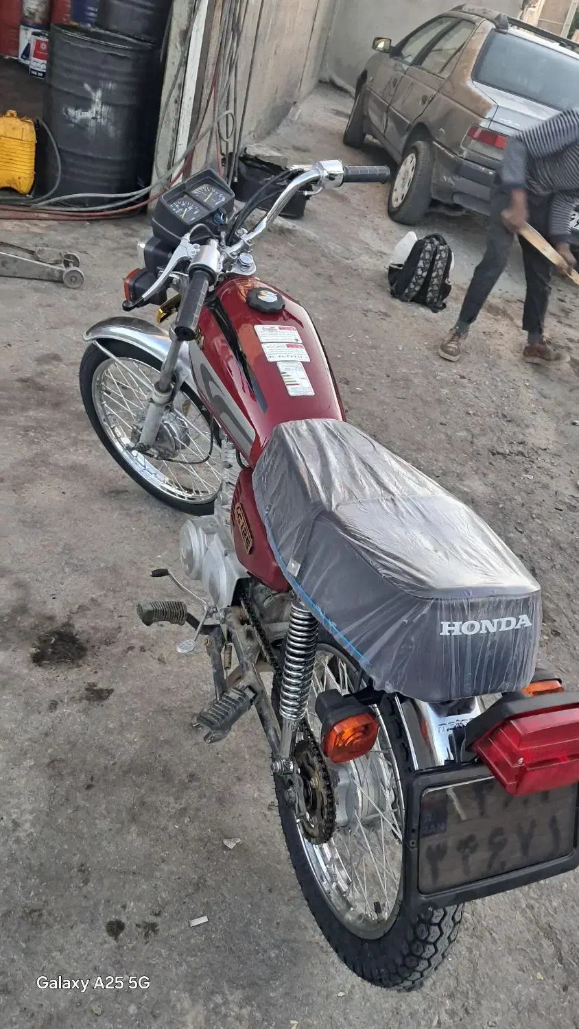 موتور سیکلت۱۲۵ مدل۸۲ پلاک ملی|موتورسیکلت|قروه, |دیوار