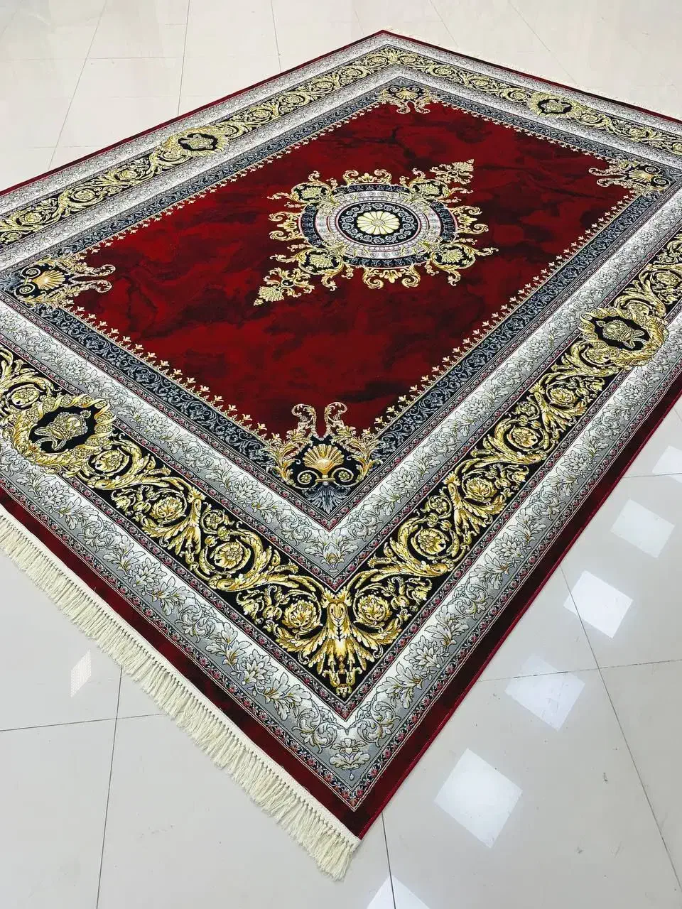 فرش صومعه سرا|فرش|رشت, حومه رشت|دیوار