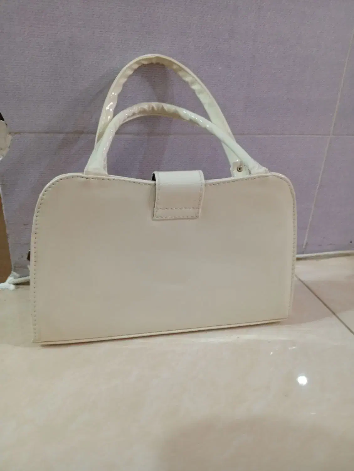 کیف نو|کیف، کفش، کمربند|زنجان, |دیوار