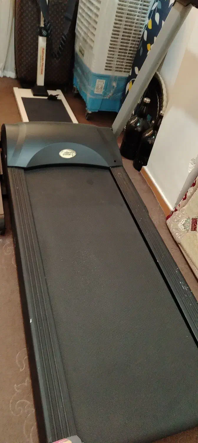 فروش تردمیل حرفه ای ودستگاه ماساژورشکم وپهلو|تجهیزات ورزشی|بوکان, |دیوار