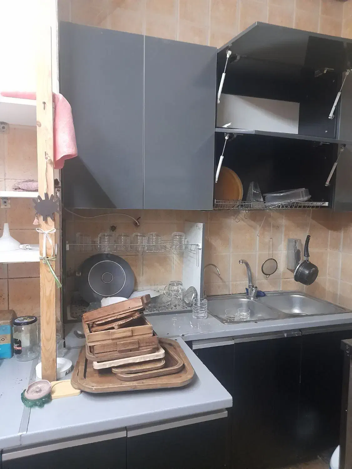 کابینت و میز و صندلی|صندلی و نیمکت|قزوین, |دیوار