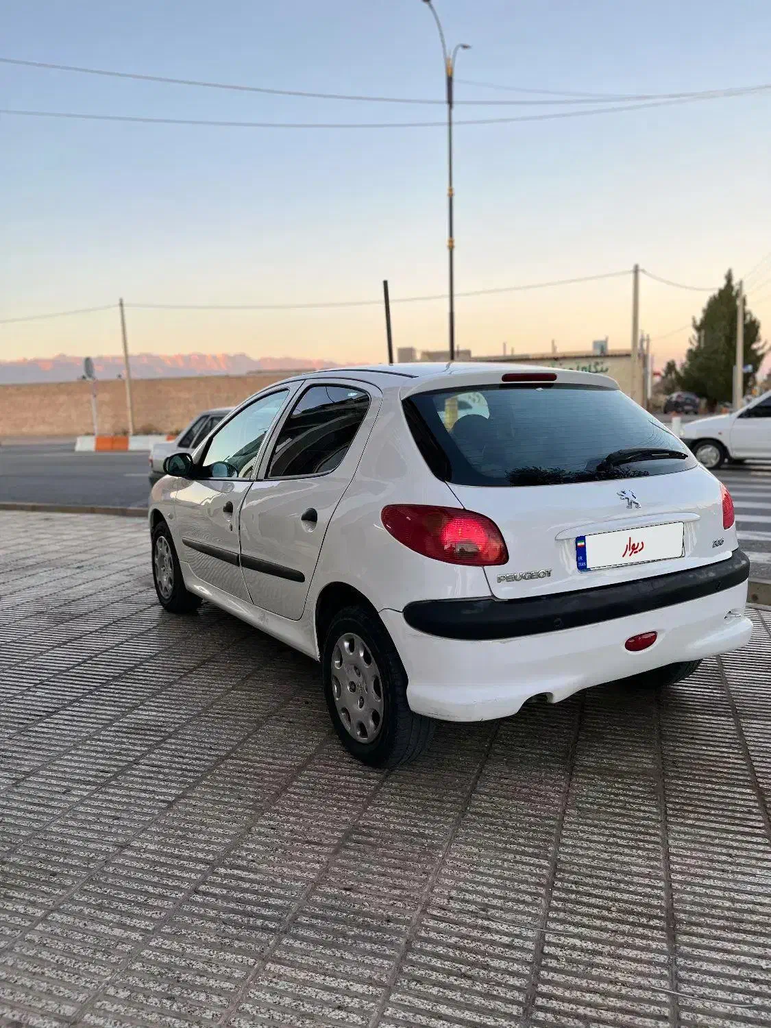 پژو ۲۰۶ تیپ ۵|خودرو سواری و وانت|دامغان, |دیوار