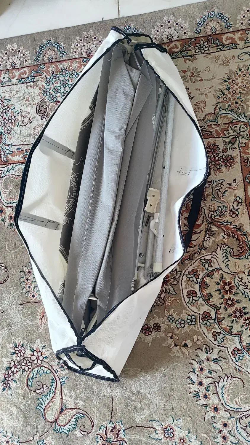 گهواره کلبه فرشتگان|تخت و صندلی بچه|رشت, کوی مهر|دیوار