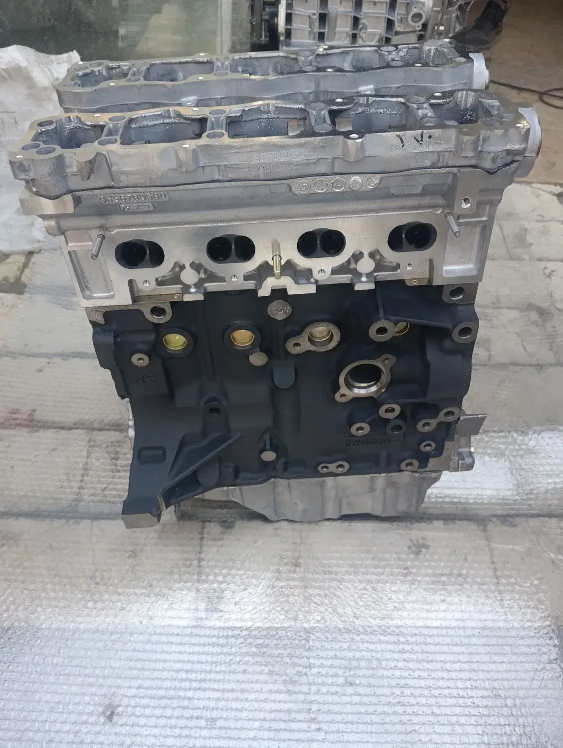 موتور کامل ۲۰۶ تیپ دو و تیپ پنج tu5 و tu3|قطعات یدکی و لوازم جانبی|نیشابور, شهید جعفری|دیوار