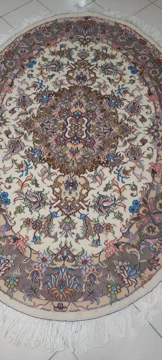 فرش دستبافت بیضی رج ۴۰ (۱/۵×۲) طرح خطیبی|فرش|تبریز, |دیوار