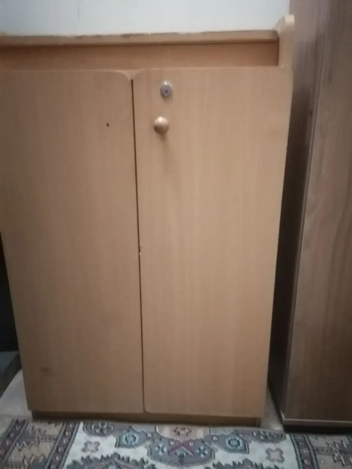 جاکفشی|جاکفشی، کمد، دراور|سمنان, |دیوار