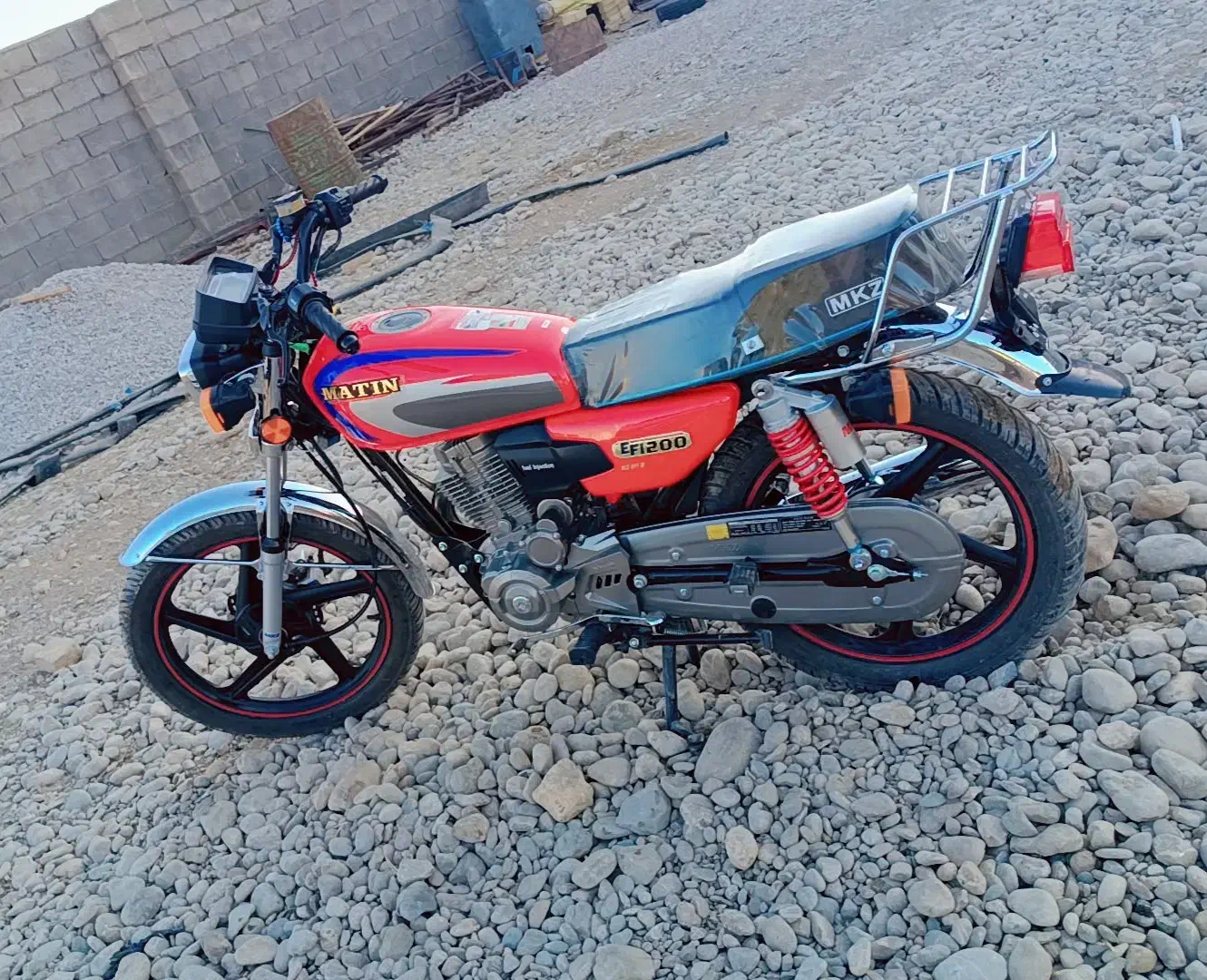 موتور 200 متین|موتورسیکلت|خرمآباد, |دیوار