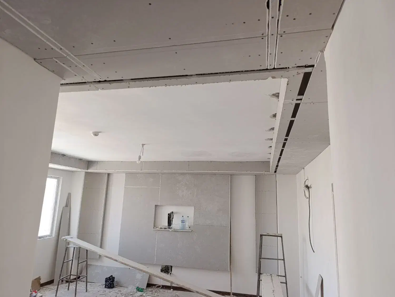 نیروی کار رشته کناف و سقف کاذب|استخدام معماری، عمران و ساختمانی|قم, نیروگاه|دیوار