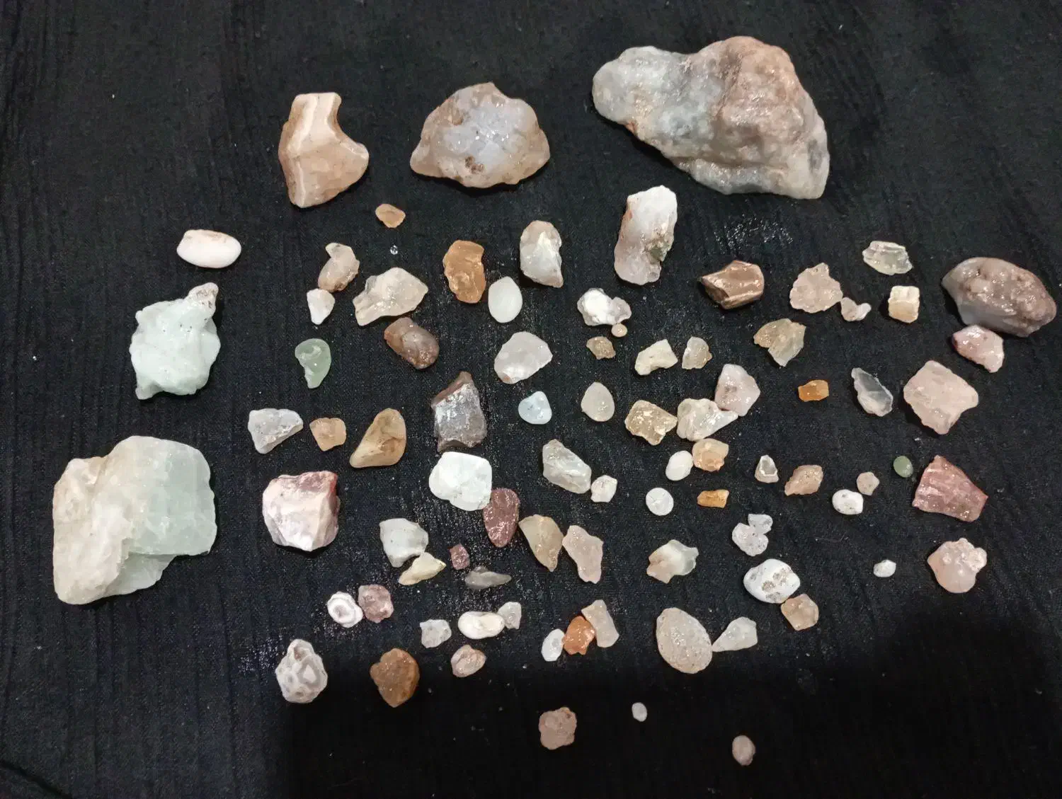 سنگ|کلکسیون اشیاء عتیقه|چناران, |دیوار