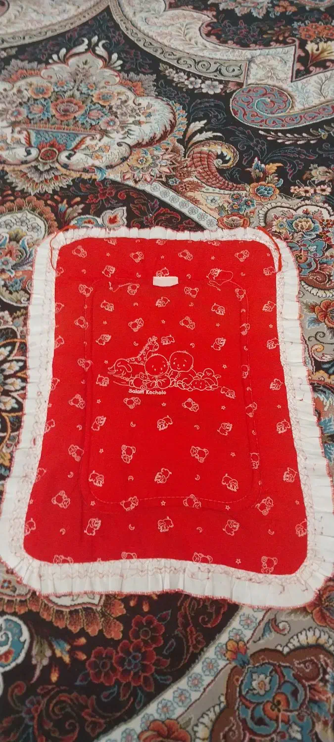 پتوی نوزاد وشومیز|رختخواب، بالش، پتو|قم, بنیاد|دیوار