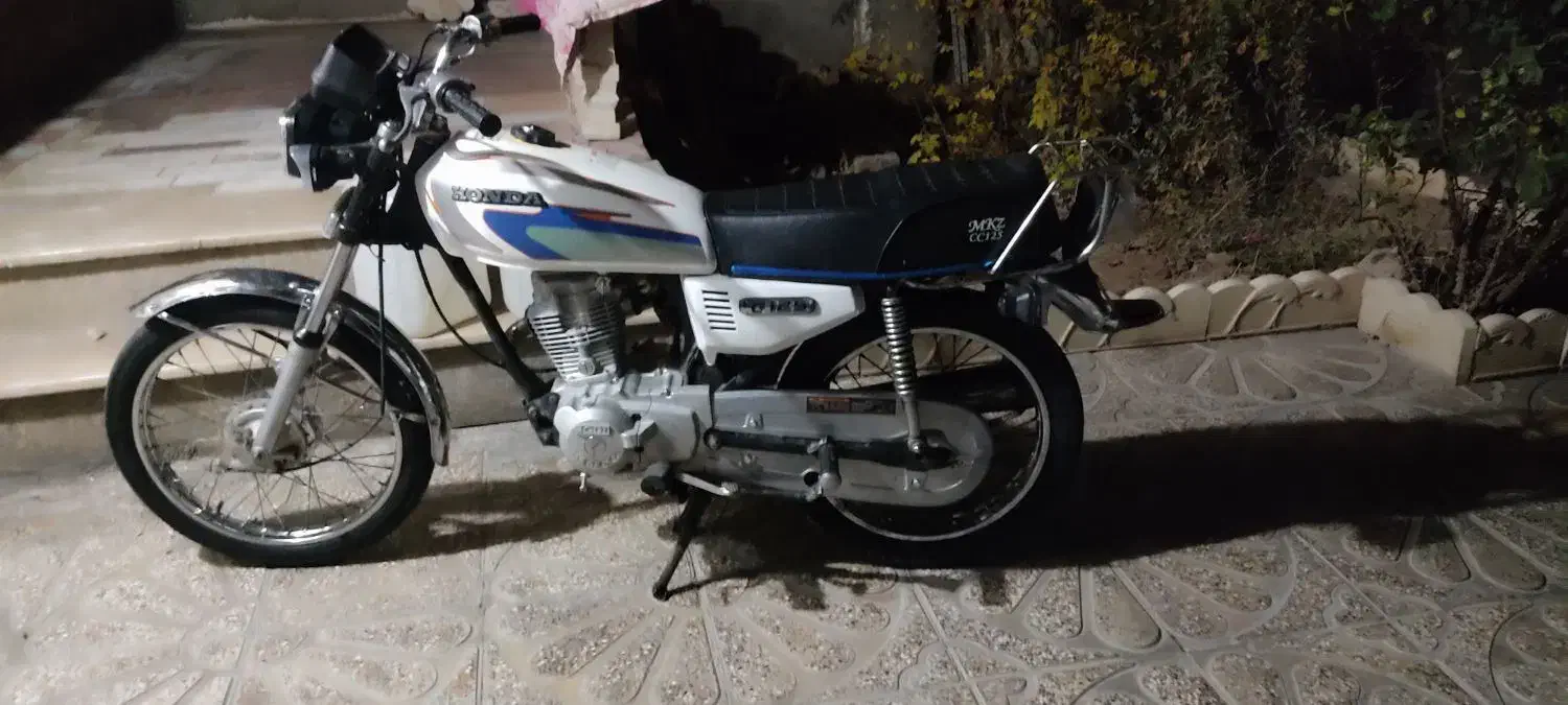 مدل ۸۶بدون ایراد|موتورسیکلت|شاهین دژ, |دیوار