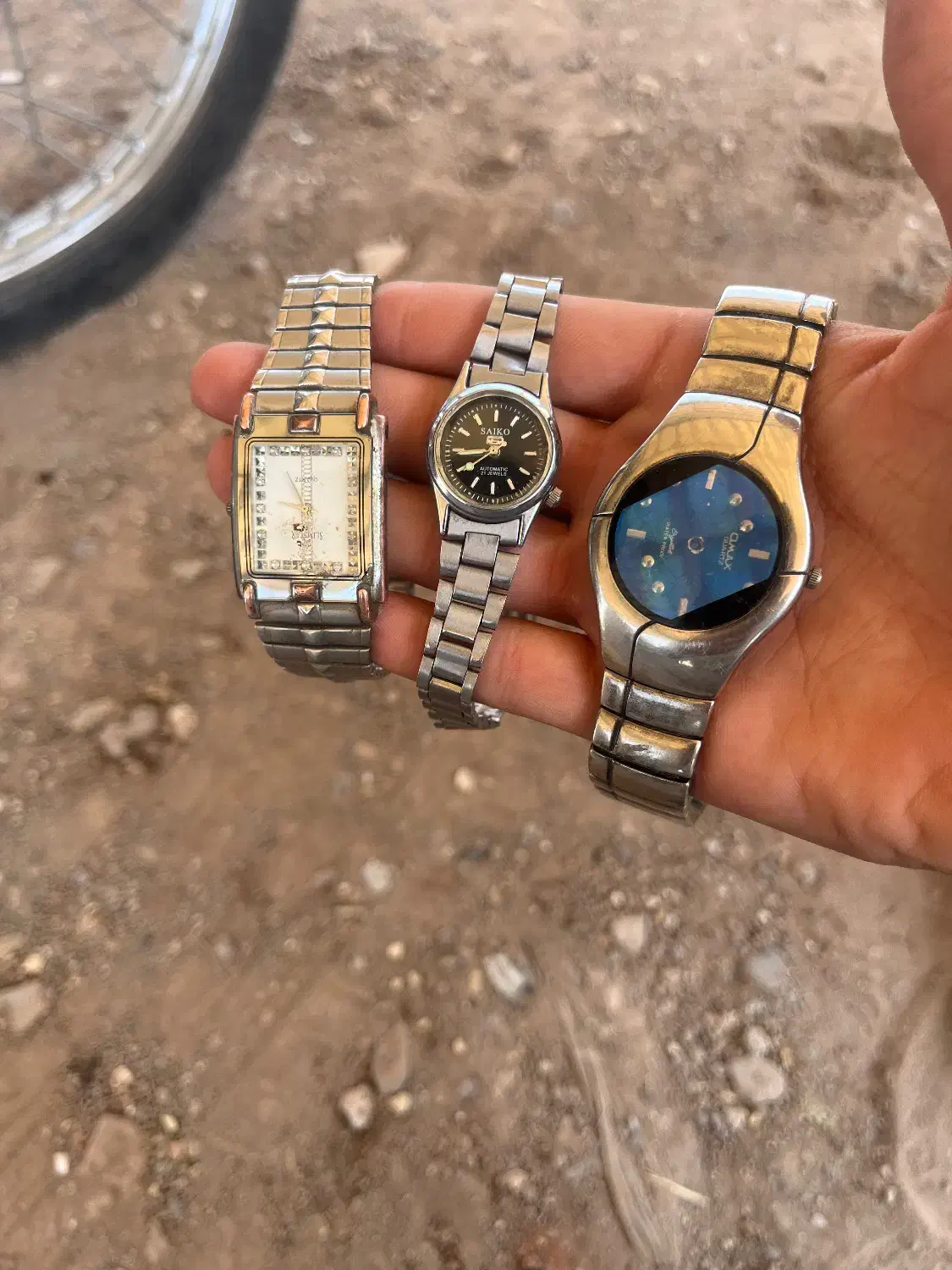 سه عدد ساعت به فروش میرسد|ساعت|رفسنجان, |دیوار