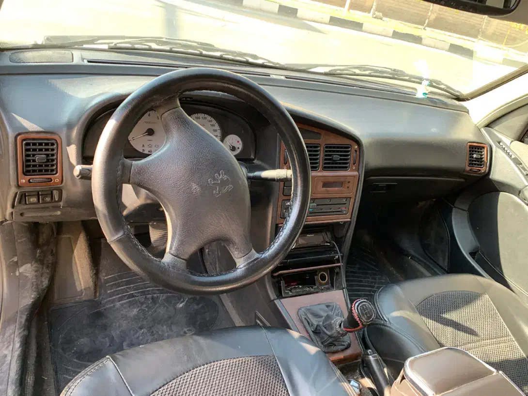 پارس ۸۷ تک برگ سند نقط و اقساط|خودرو سواری و وانت|شیراز, شهرک سراج|دیوار