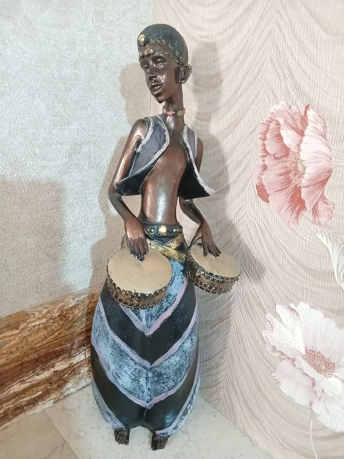 مجسمه‌های ‌خوشگل‌وزیبا|مجسمه، تندیس، ماکت|ارومیه, |دیوار