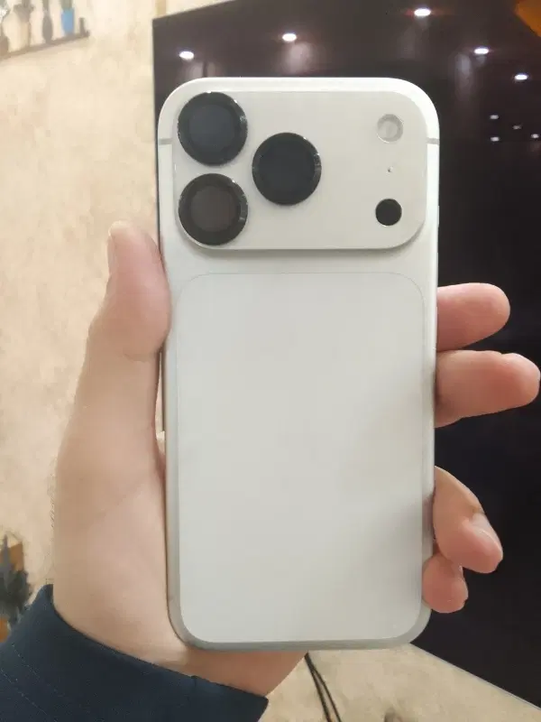 iphone 17 pro 256gb zaa silver|موبایل|تهران, درختی|دیوار