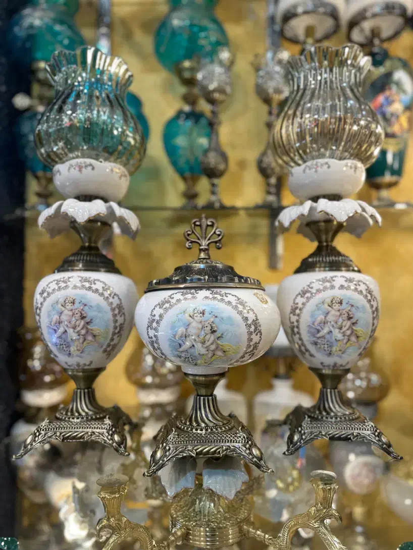 چراغ لاله برنز/سفید راه راه|صنایع دستی و سایر لوازم تزئینی|اردبیل, |دیوار