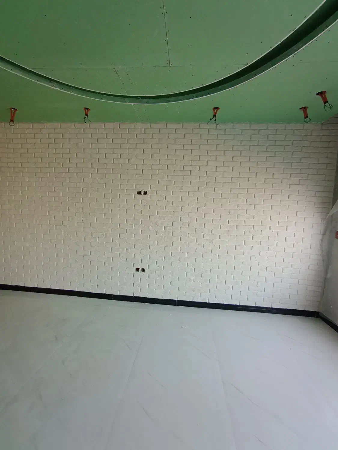 نصب انواع آجر نسوز وسنتی|خدمات پیشه و مهارت|آمل, |دیوار