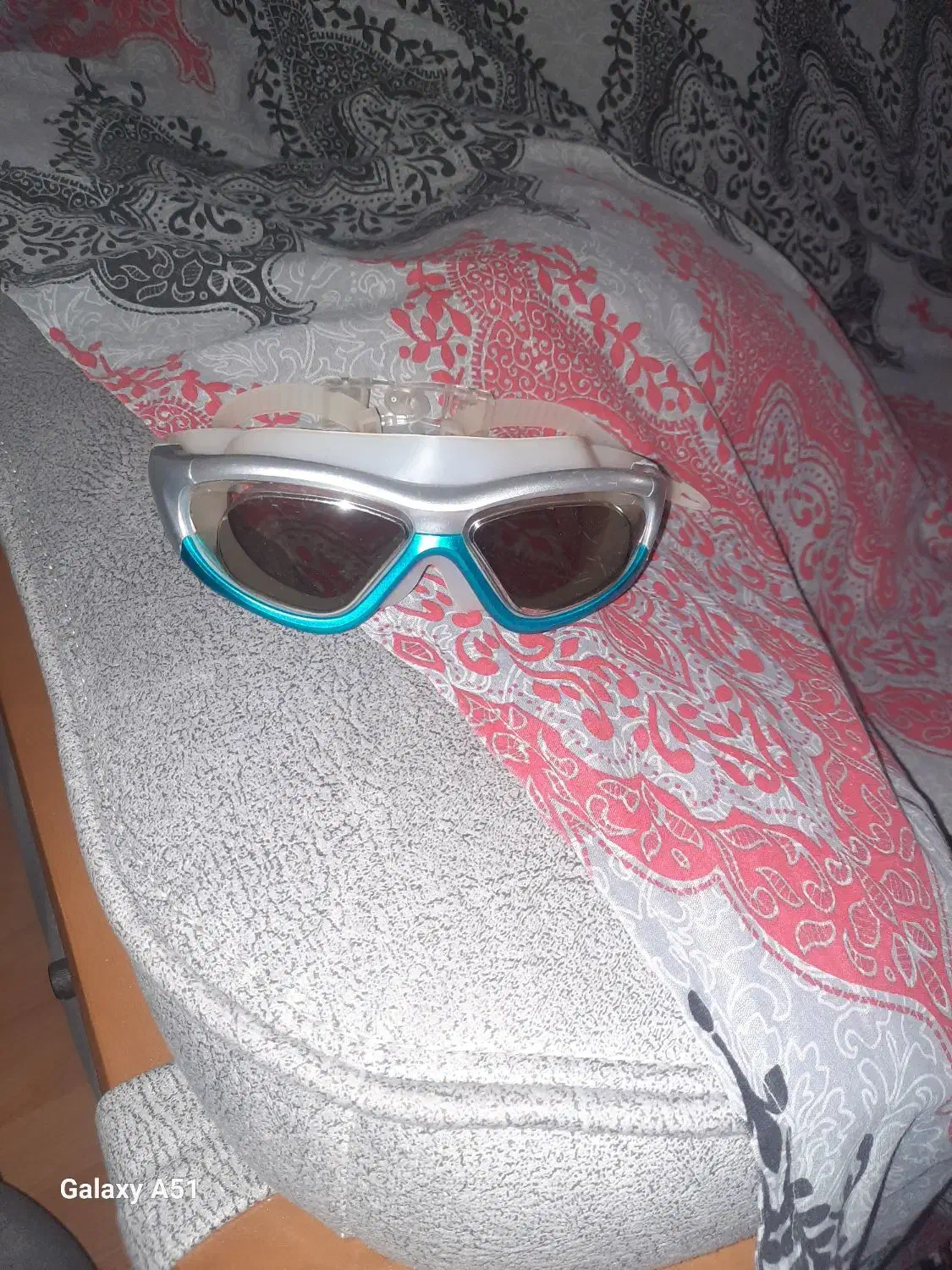 عینک شنا چینی باقاب|غواصی و ورزش‌های آبی|قزوین, |دیوار