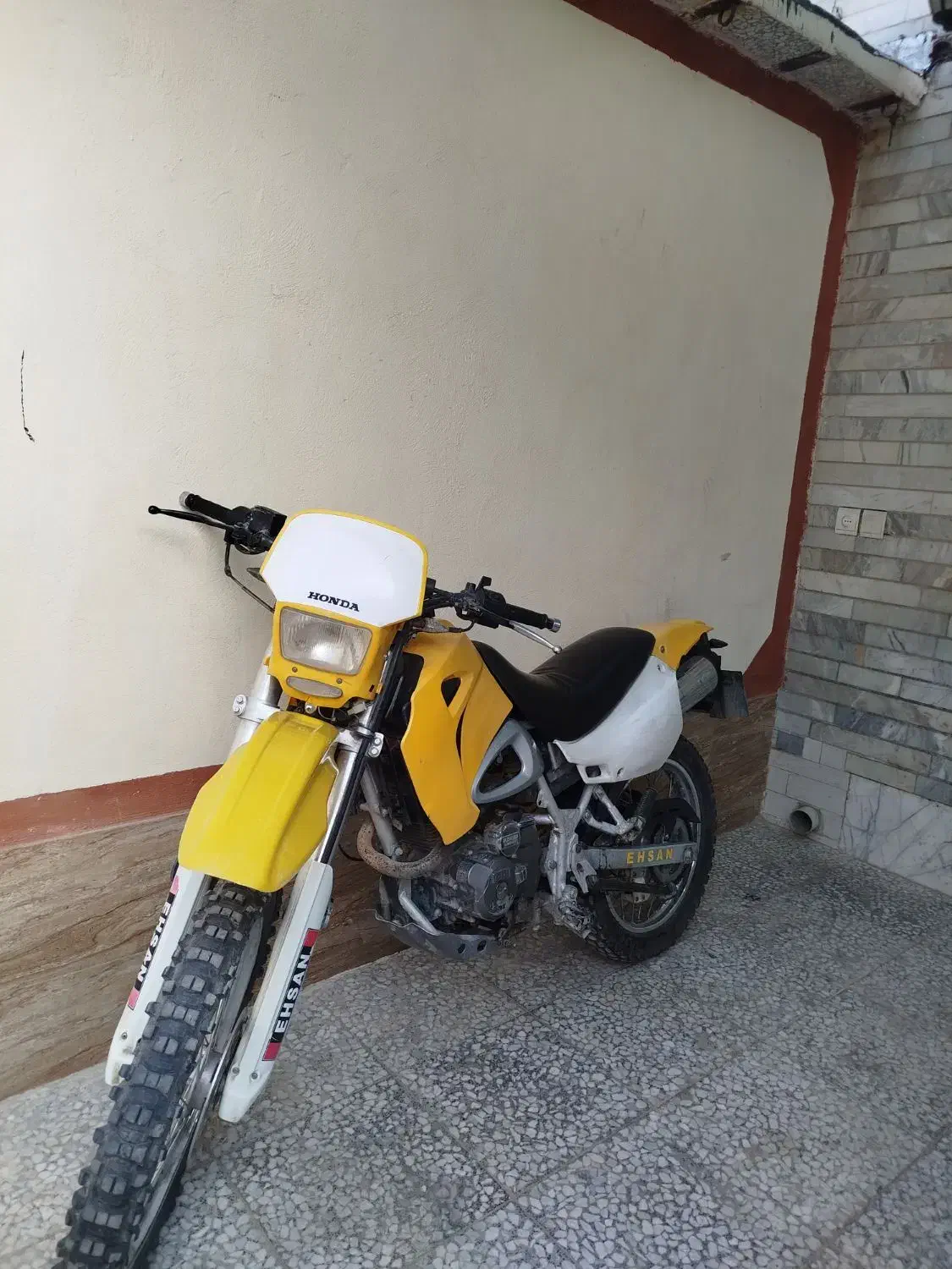 تریل احسان 200|موتورسیکلت|فسا, |دیوار