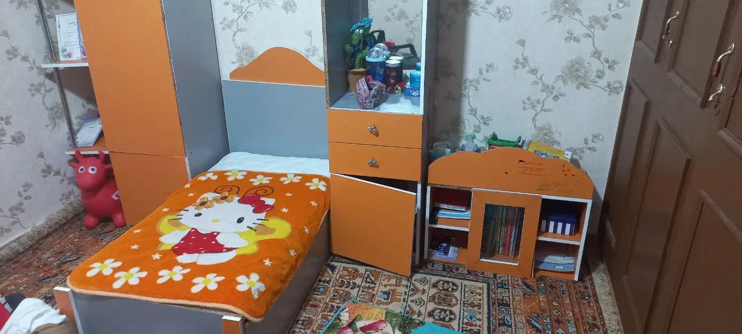 تخت کودک|اسباب و اثاث بچه|نورآباد, |دیوار