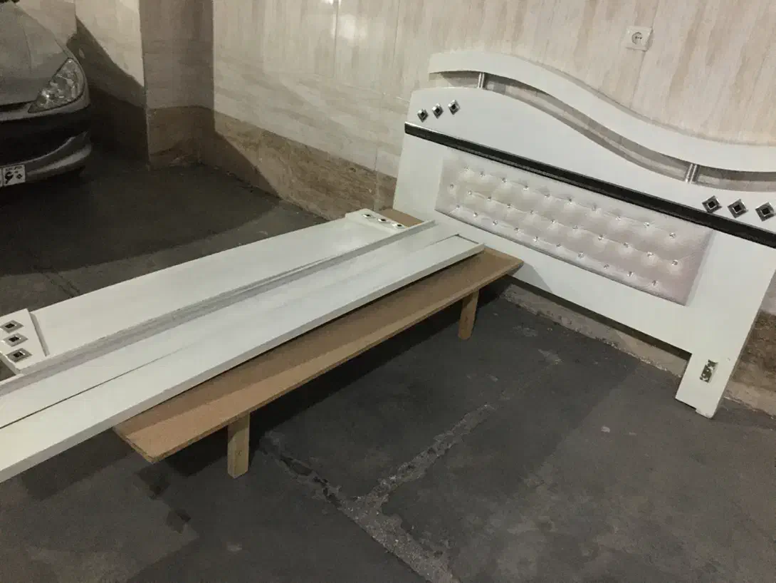 تخت خواب دو نفره|تخت و سرویس خواب|نشتارود, |دیوار