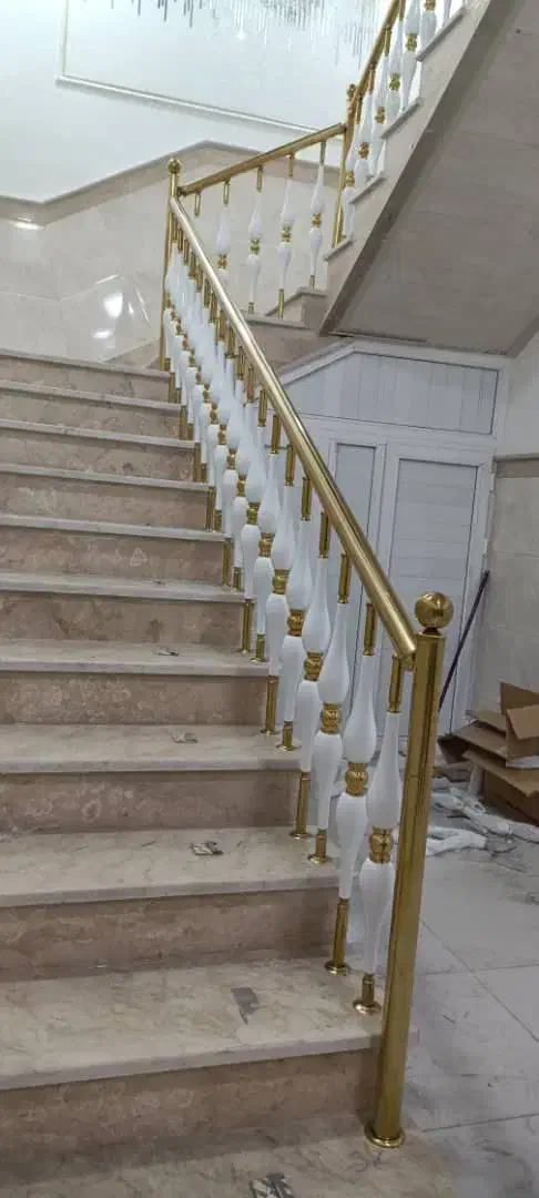 نصب نردهای استیل وساخت پله های پیچ وجوشکاری|مصالح و تجهیزات ساختمان|رشت, گلباغ نماز|دیوار