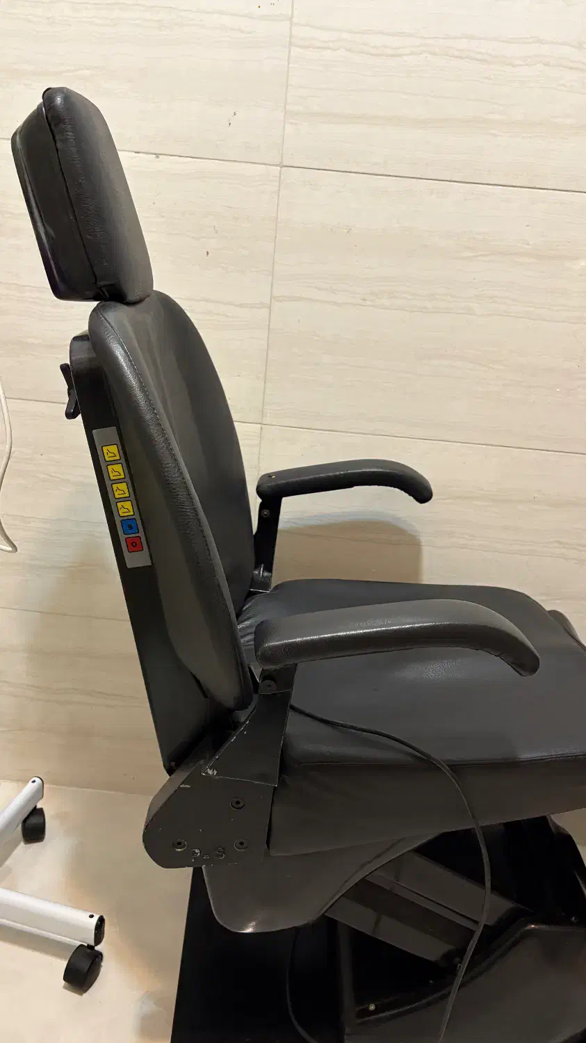 صندلی برقی آرایشگاه|آرایشگاه و سالنهای زیبایی|بندر انزلی, نوروزی|دیوار