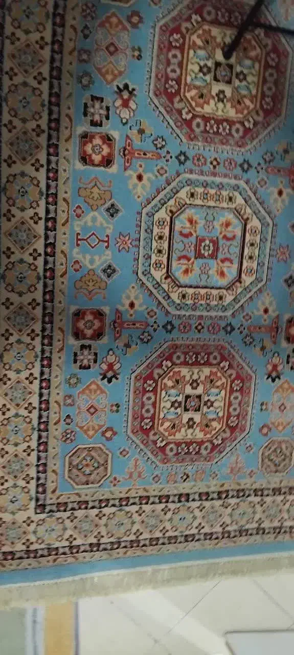 فرش ۴متری وکناره ۳متری تمیز وسالم|فرش|اراک, |دیوار